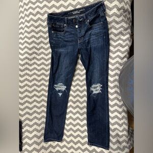 American Eagle Tomgirl Button Fly Distressed Jeans size 2